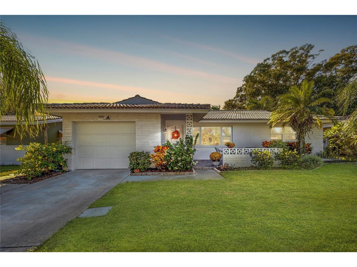 2372 Tudor Lane Clearwater FL 33763 U8217978 image1