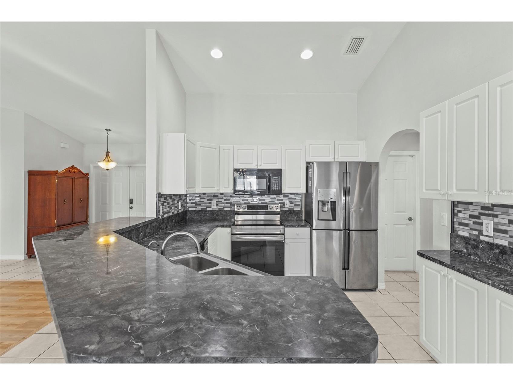 2373 Amnesty Drive North Port FL 34288 N6143411 image10