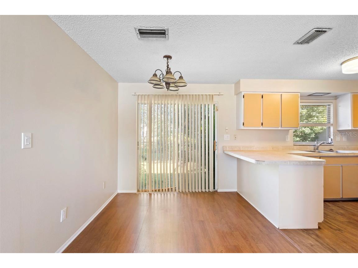 2373 Fairgren Avenue Deltona FL 32738 V4946469 image12