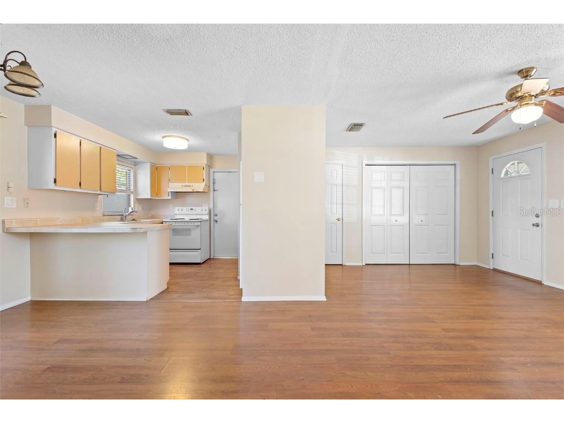 2373 Fairgren Avenue Deltona FL 32738 V4946469 image15