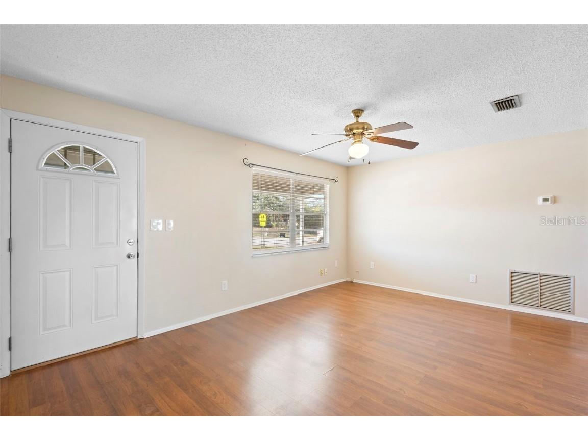 2373 Fairgren Avenue Deltona FL 32738 V4946469 image5