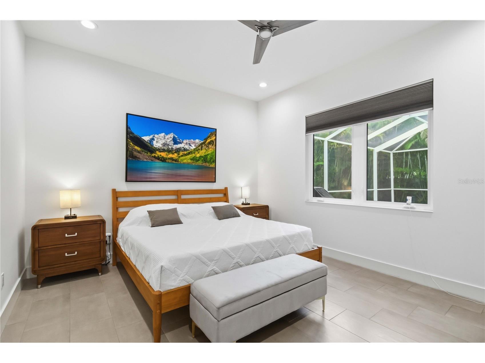 2373 Prospect Street Sarasota FL 34239 A4696568 image11