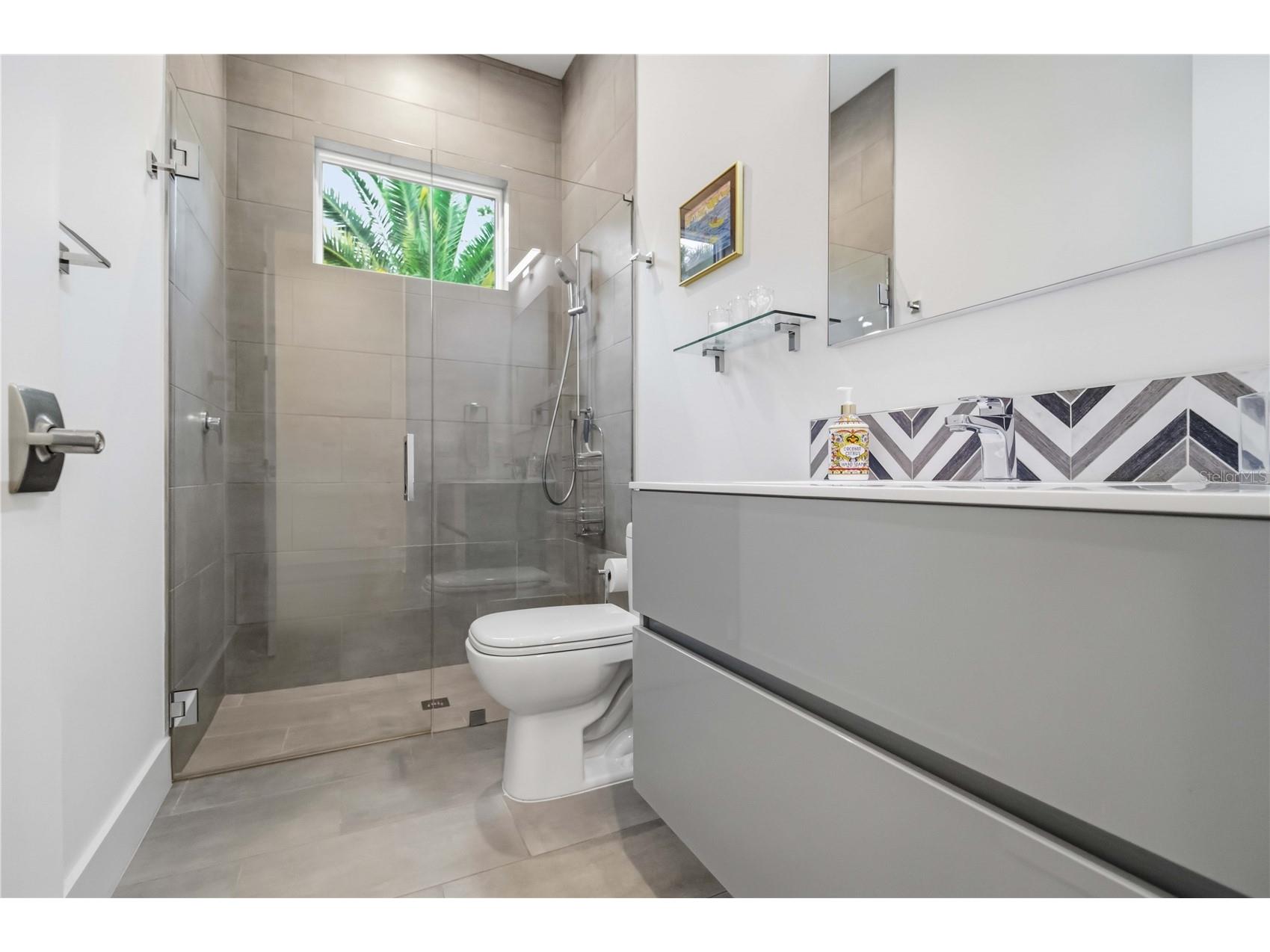 2373 Prospect Street Sarasota FL 34239 A4696568 image17