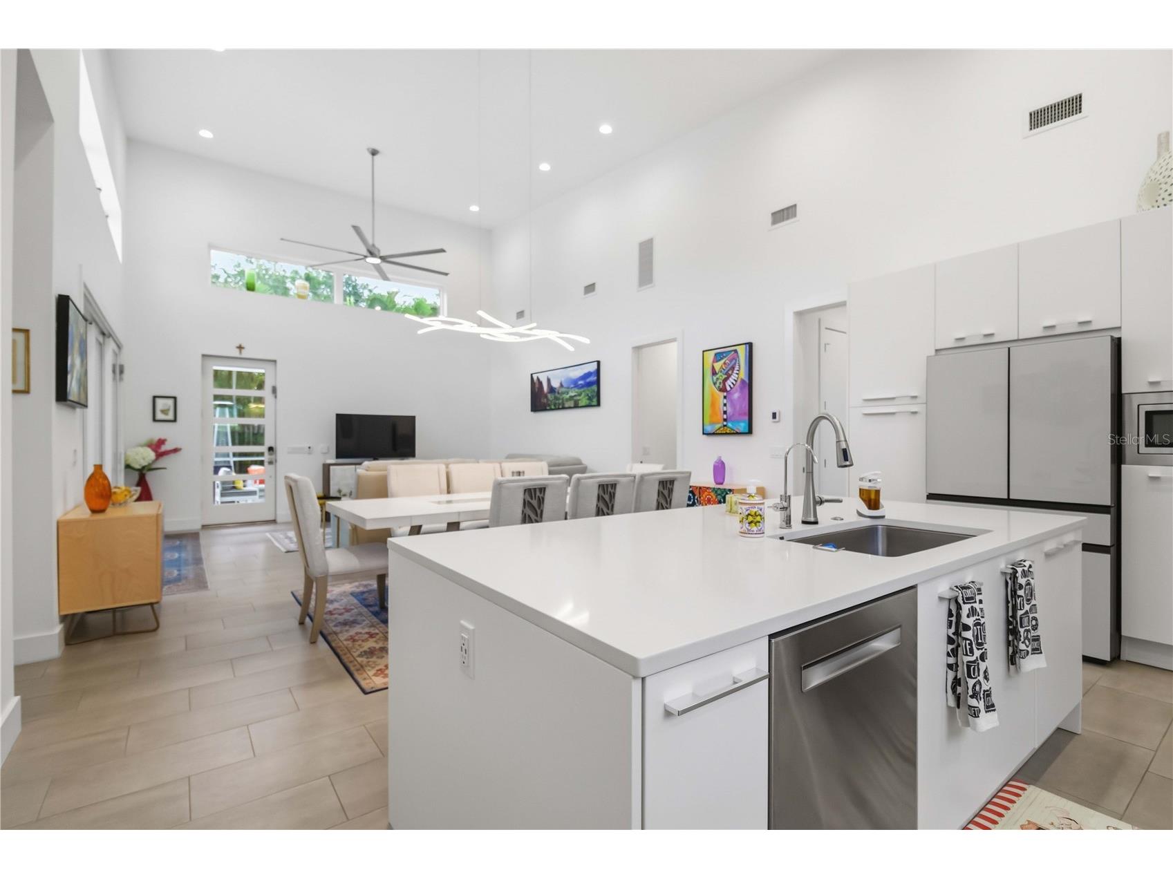 2373 Prospect Street Sarasota FL 34239 A4696568 image8