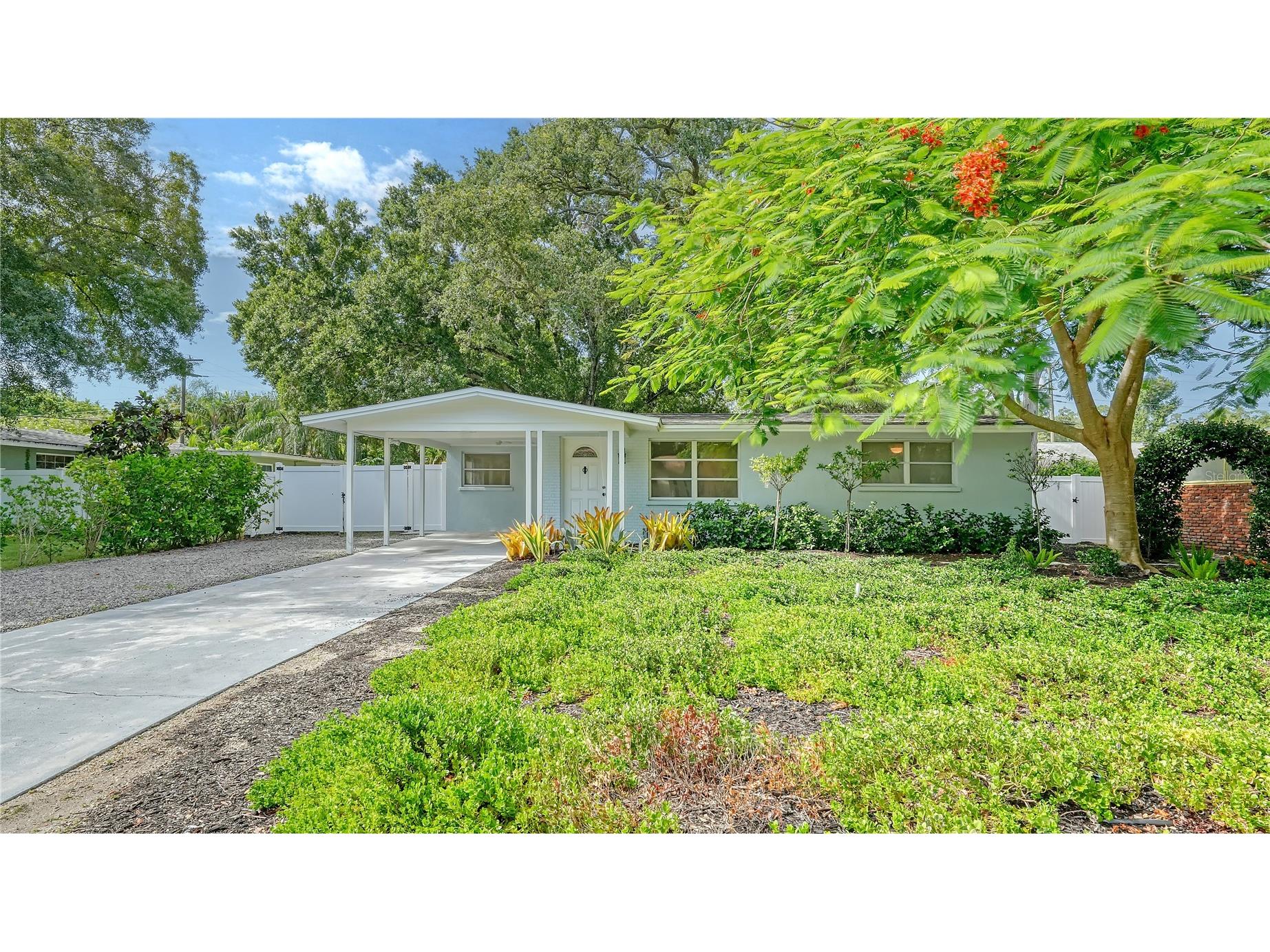 2374 Arlington Street Sarasota FL 34239 A4680088 image1