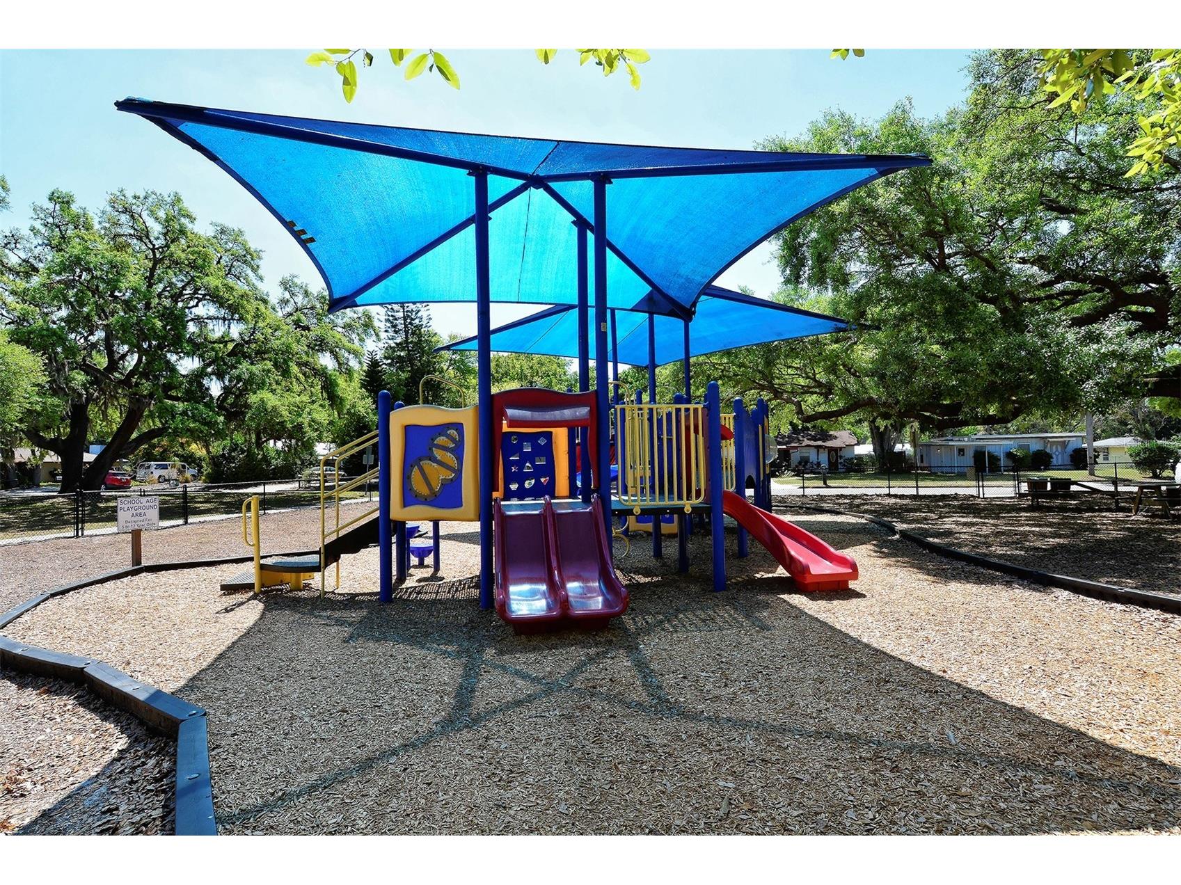 2374 Arlington Street Sarasota FL 34239 A4680088 image33