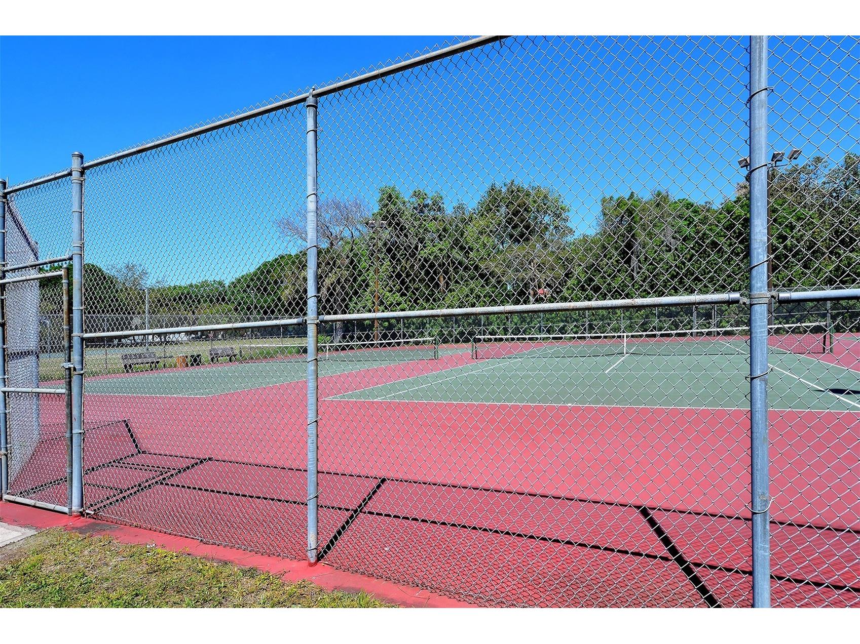 2374 Arlington Street Sarasota FL 34239 A4680088 image35