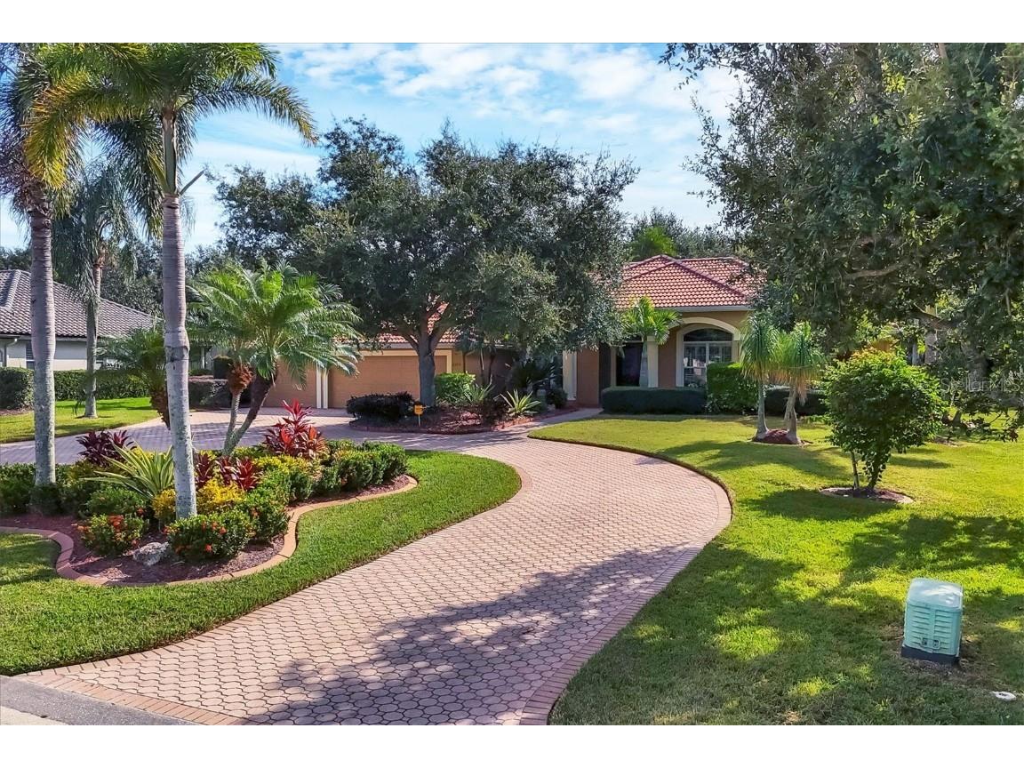 2374 Little Country Road Parrish FL 34219 A4671553 image1