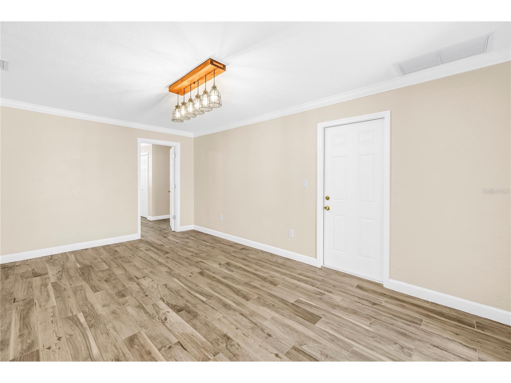 2375 37th Street N Saint Petersburg FL 33713 TB8521207 image14