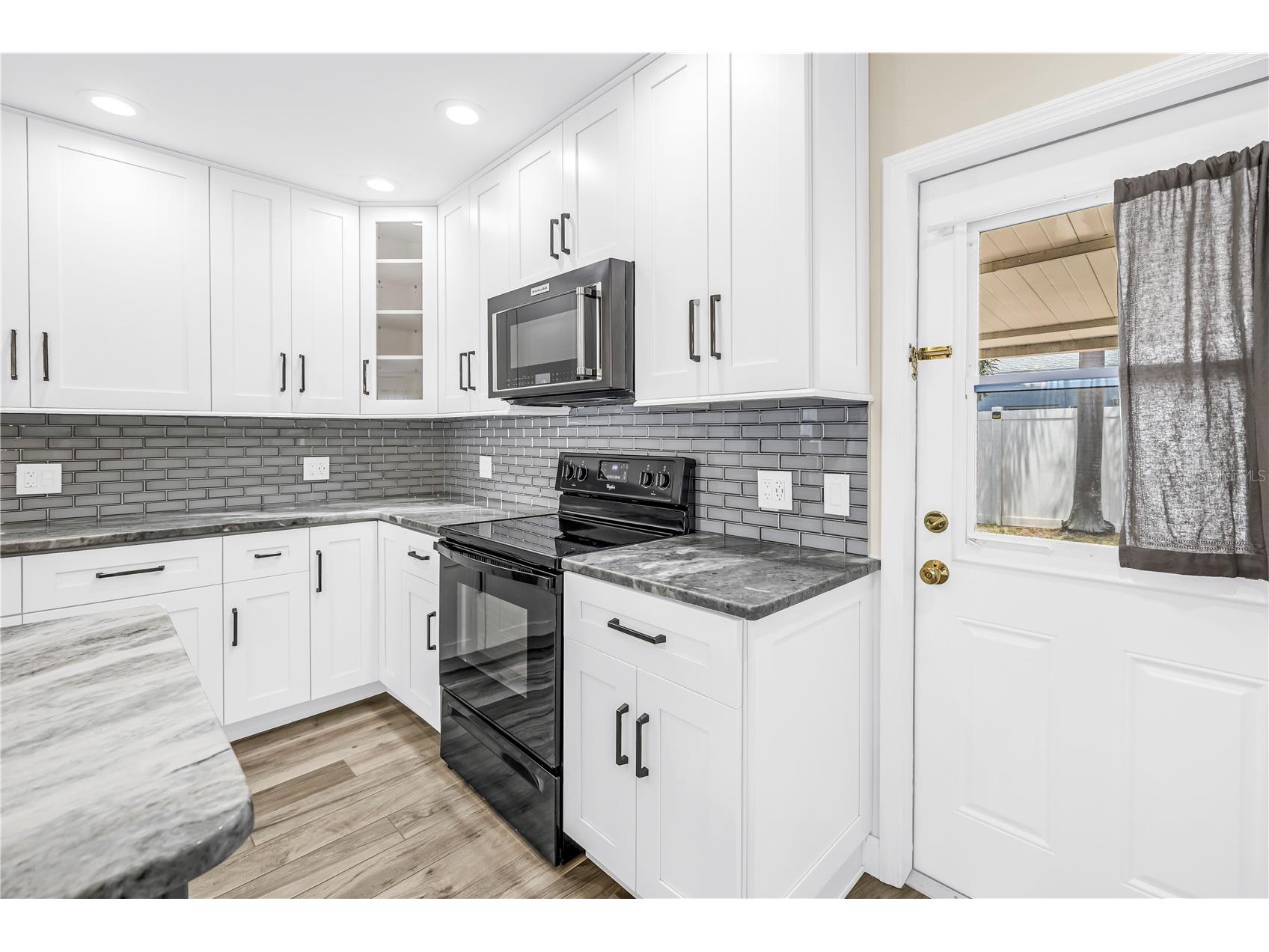 2375 37th Street N Saint Petersburg FL 33713 TB8521207 image24