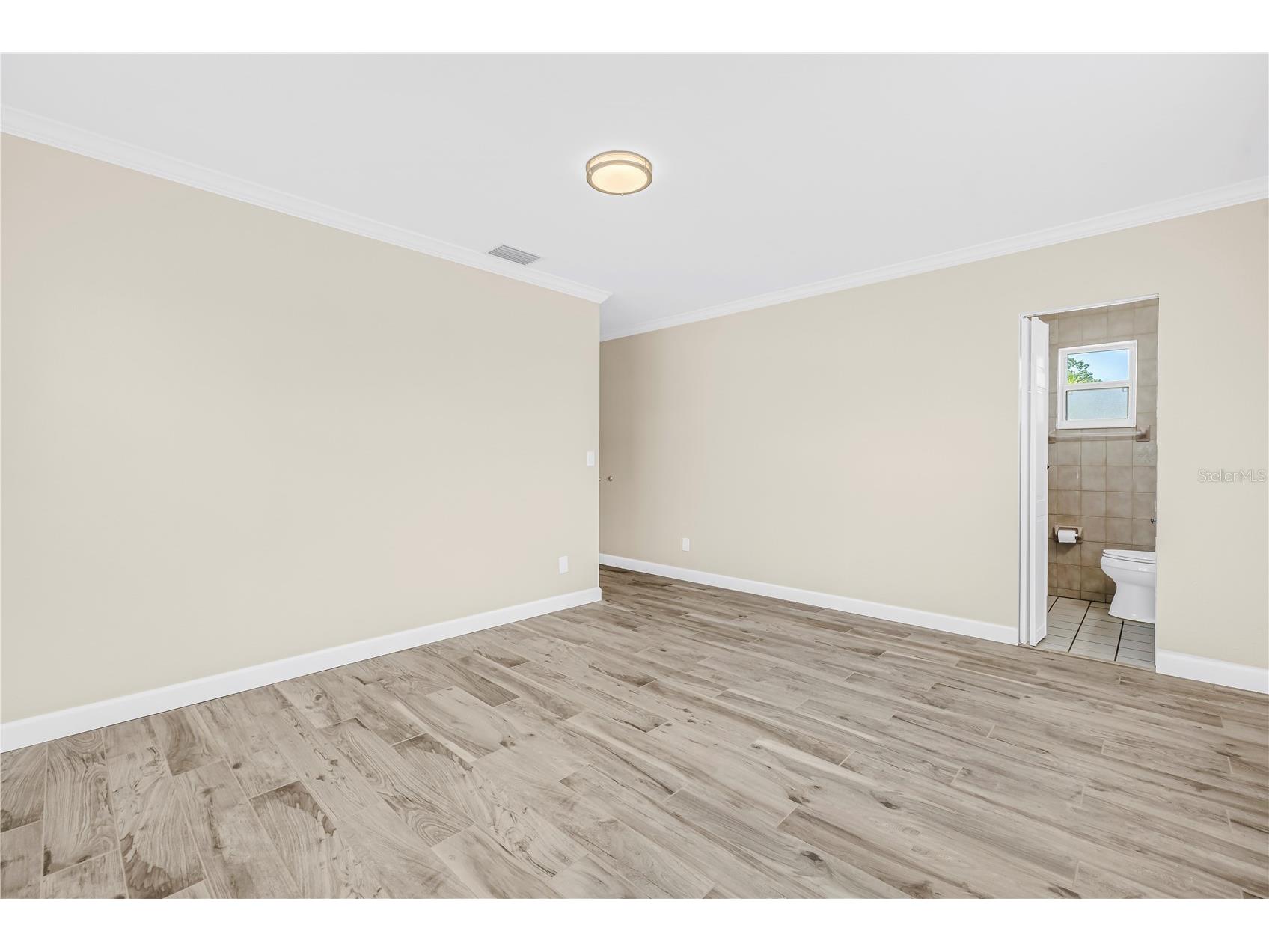 2375 37th Street N Saint Petersburg FL 33713 TB8521207 image34