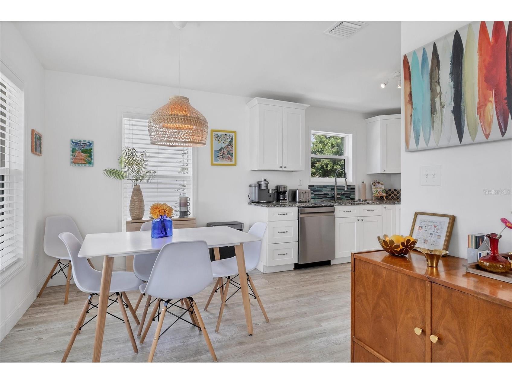 2375 Bahia Vista Street Sarasota FL 34239 A4662778 image15