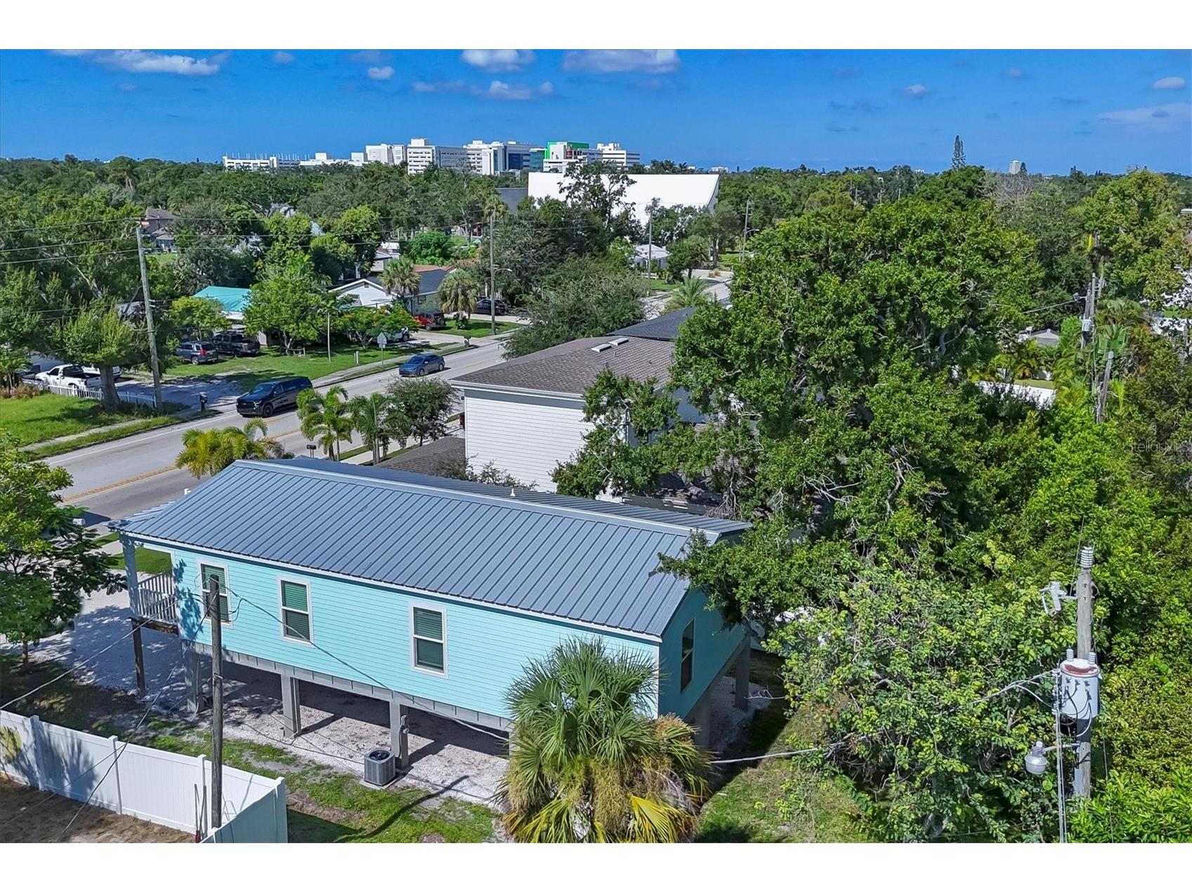 2375 Bahia Vista Street Sarasota FL 34239 A4662778 image42