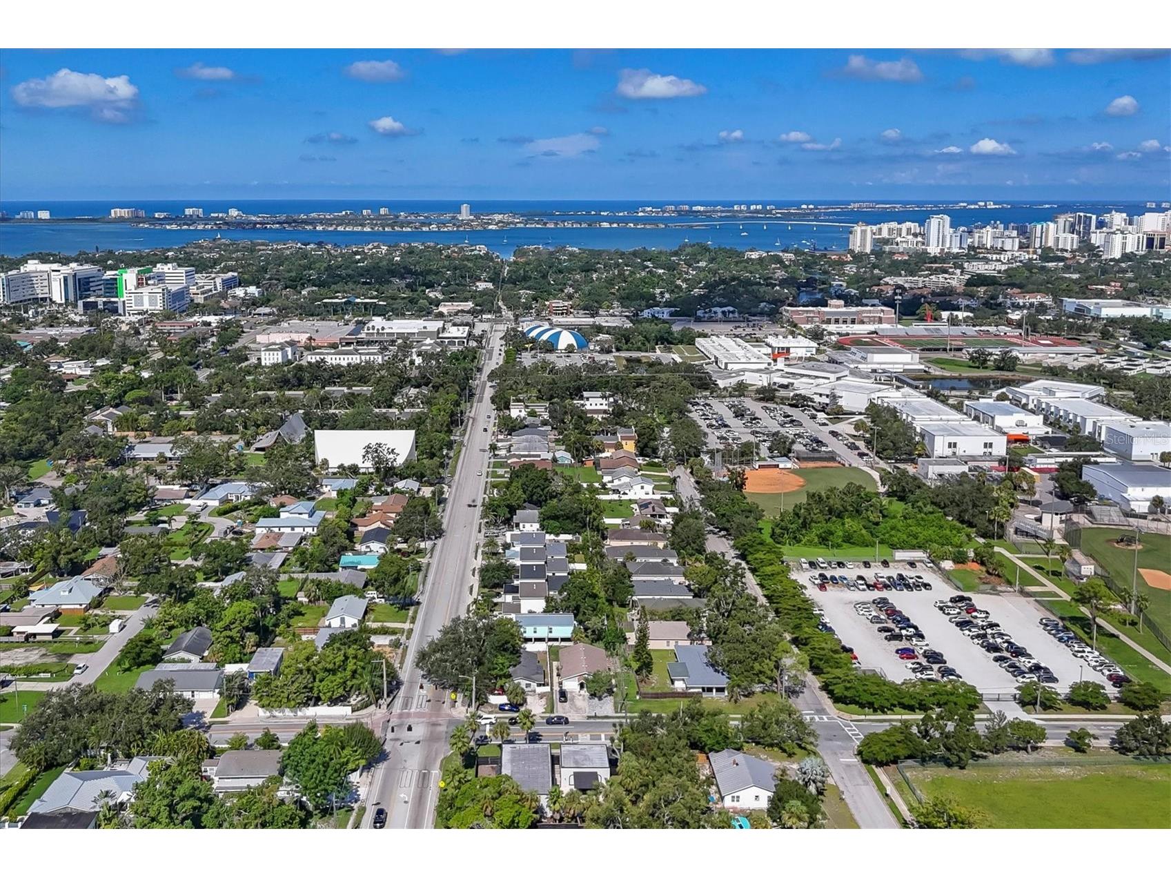 2375 Bahia Vista Street Sarasota FL 34239 A4662778 image43