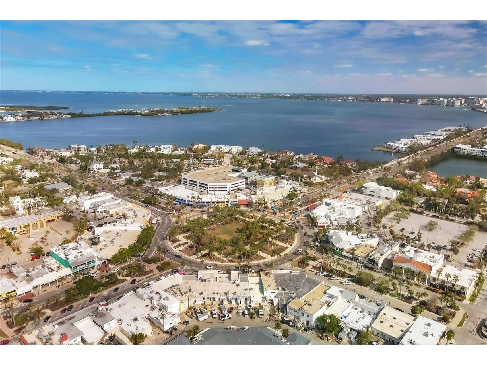 2375 Bahia Vista Street Sarasota FL 34239 A4662778 image56