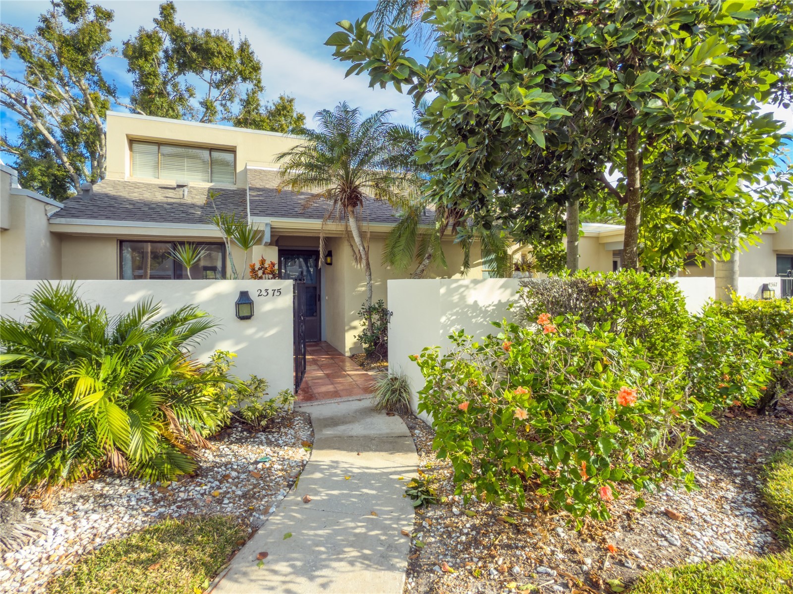 2375 Lakeside Mews #D2 Sarasota FL 34235 A4676142 image1