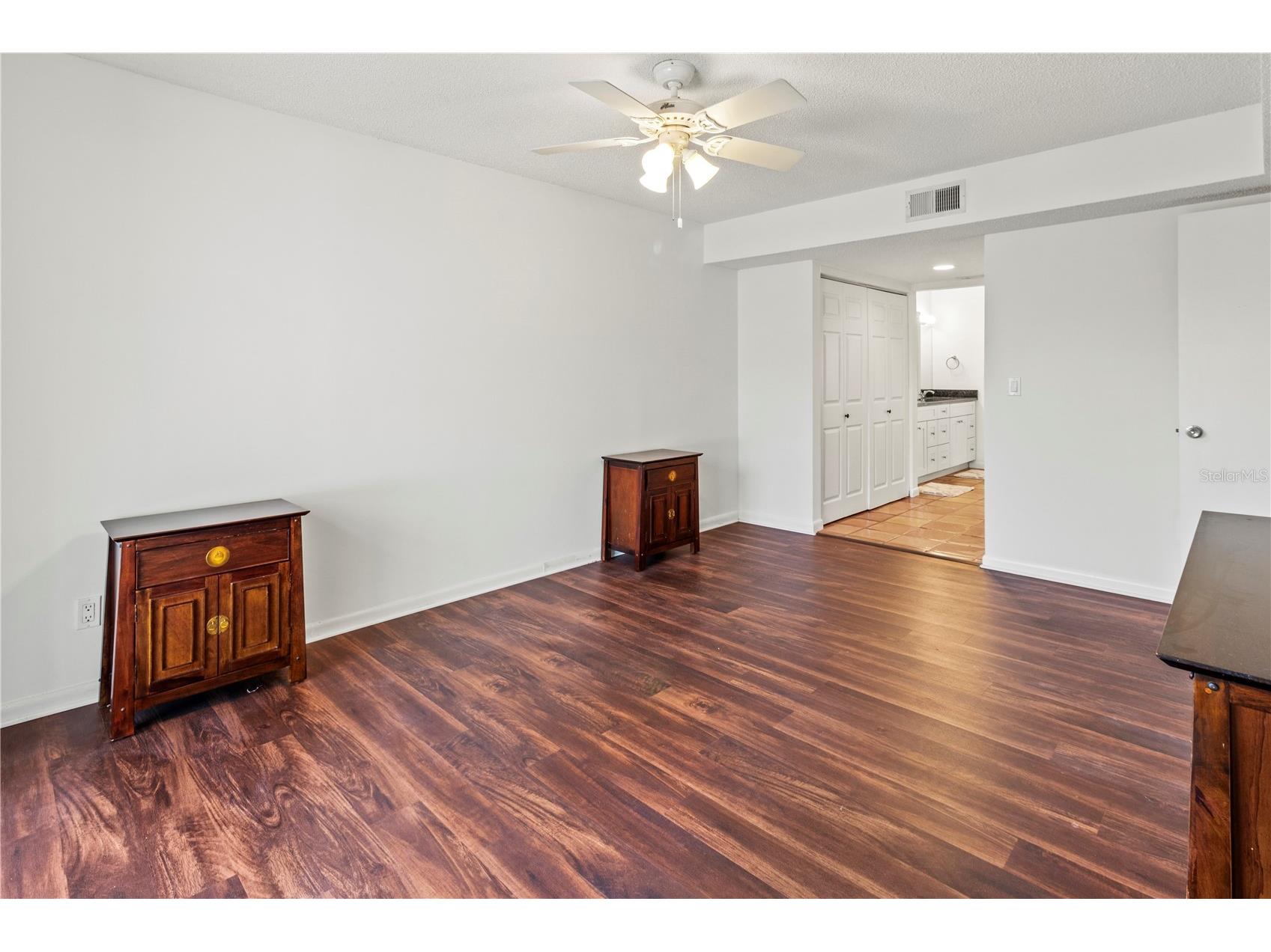 2375 Lakeside Mews #D2 Sarasota FL 34235 A4676142 image18