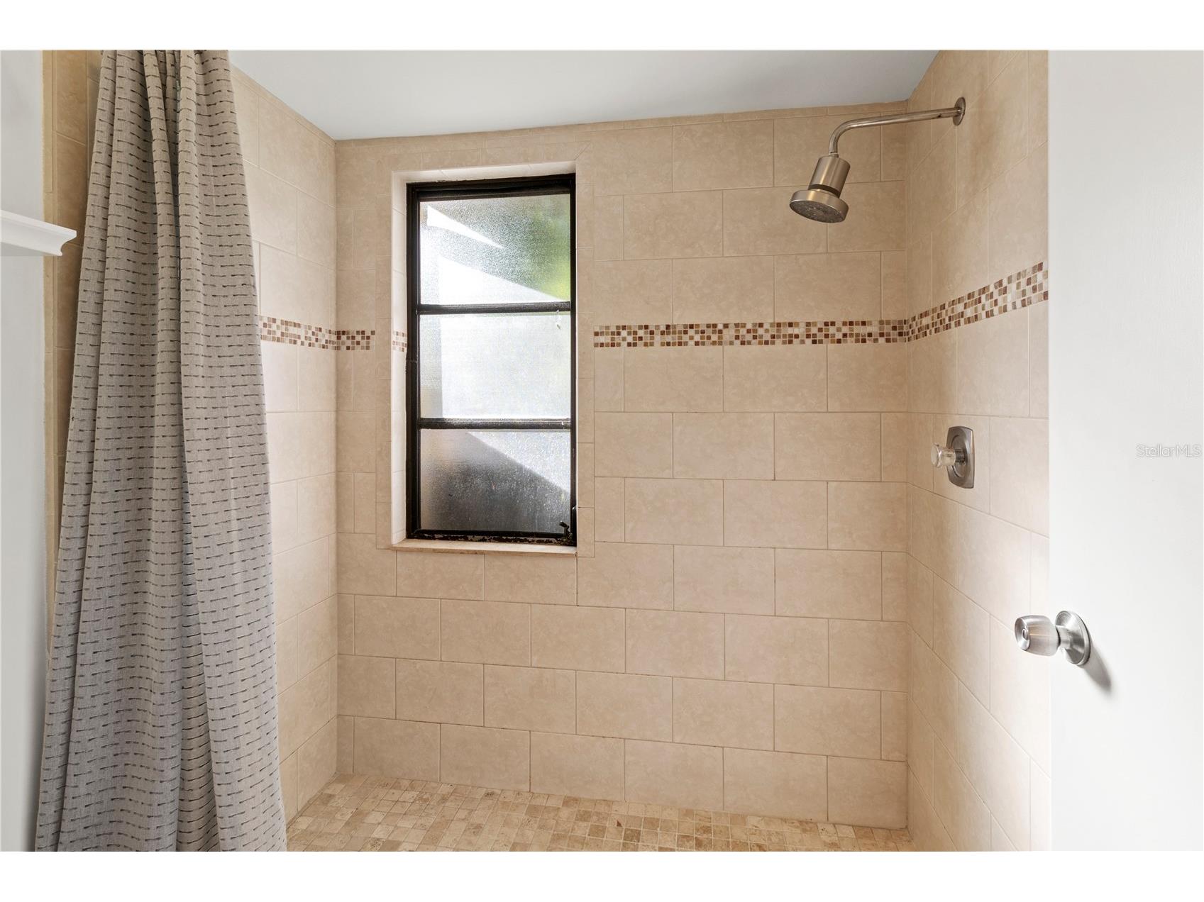 2375 Lakeside Mews #D2 Sarasota FL 34235 A4676142 image23