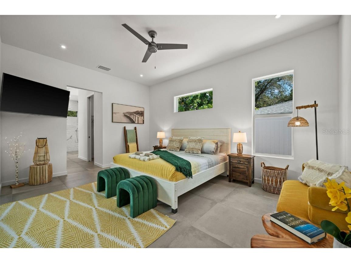 2375 Waldemere Street Sarasota FL 34239 A4654505 image15