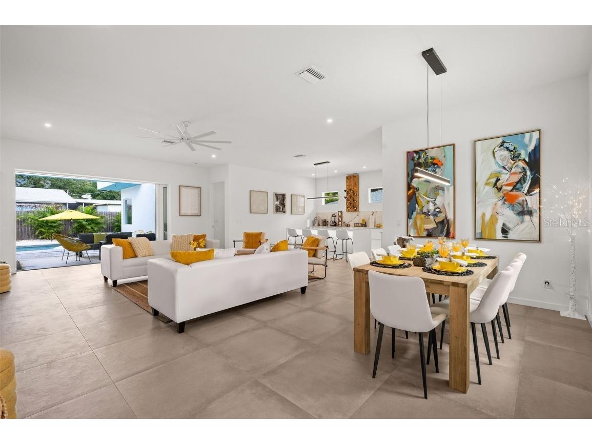 2375 Waldemere Street Sarasota FL 34239 A4654505 image2