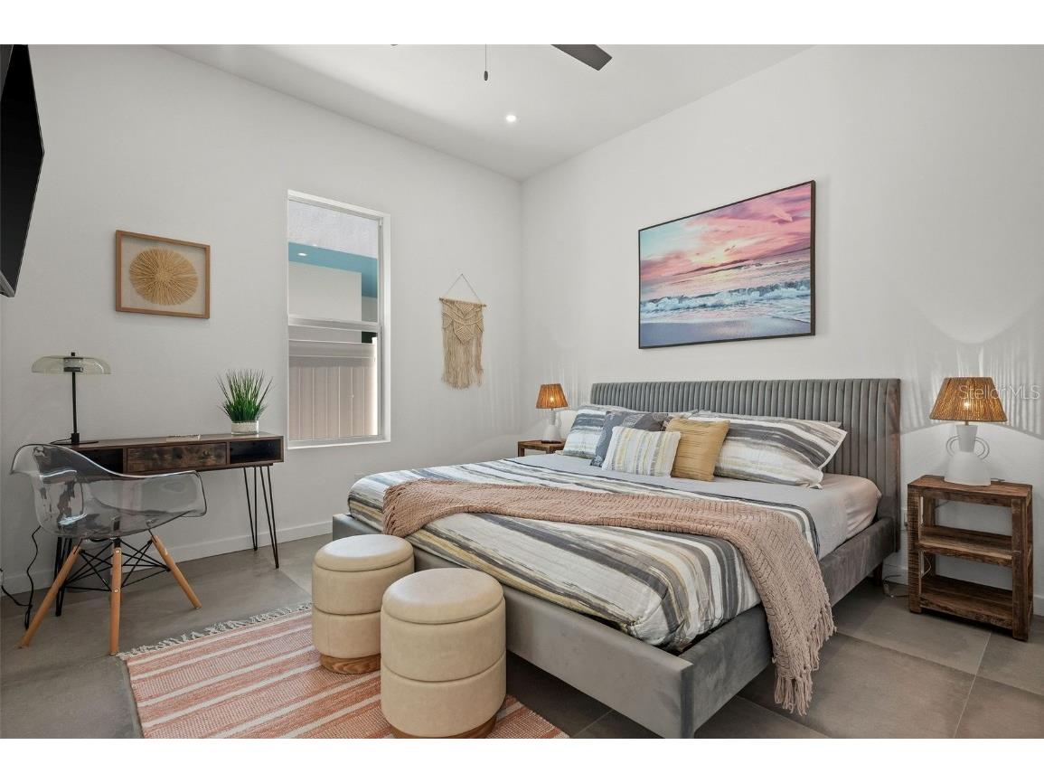 2375 Waldemere Street Sarasota FL 34239 A4654505 image21