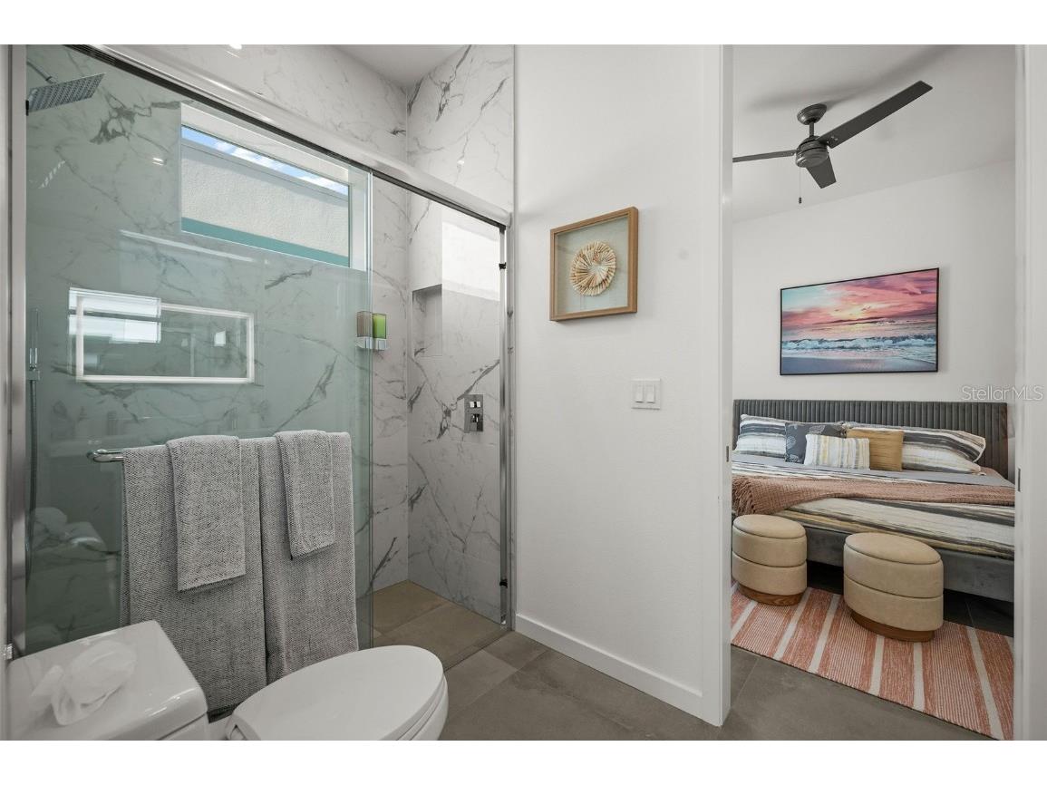 2375 Waldemere Street Sarasota FL 34239 A4654505 image22