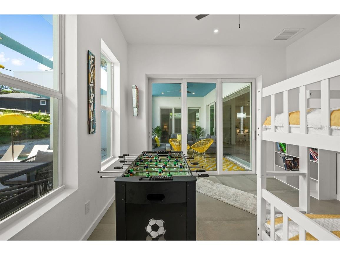 2375 Waldemere Street Sarasota FL 34239 A4654505 image25