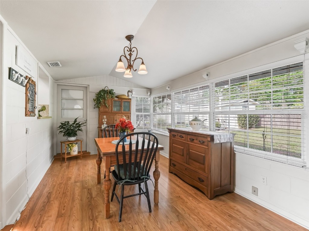 2376 Cr 444 Lake Panasoffkee FL 33538 G5104453 image18