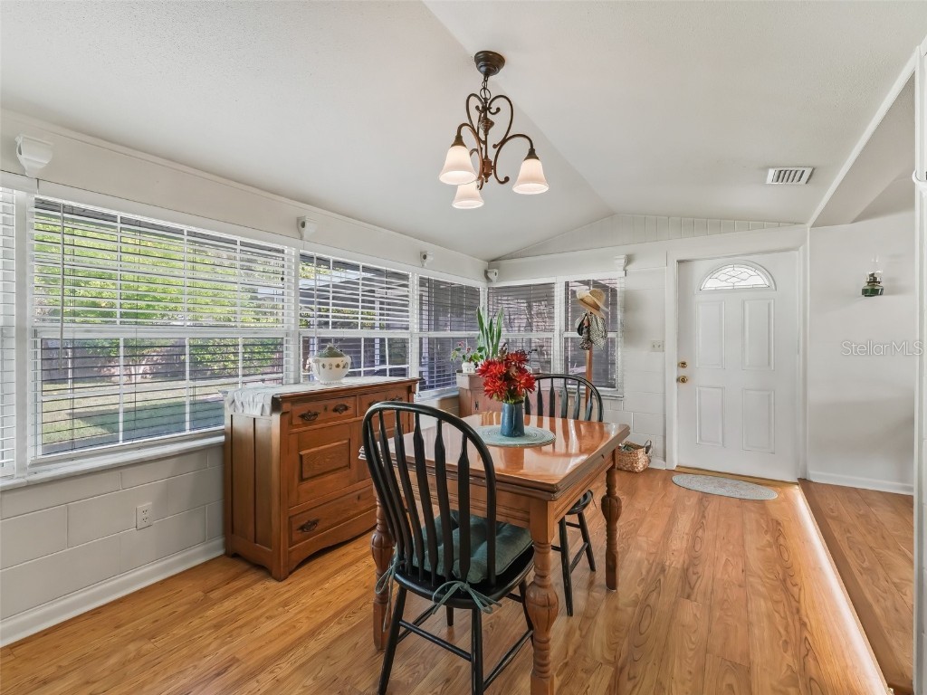 2376 Cr 444 Lake Panasoffkee FL 33538 G5104453 image20