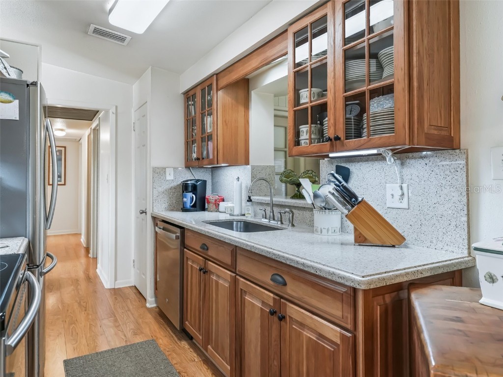 2376 Cr 444 Lake Panasoffkee FL 33538 G5104453 image22