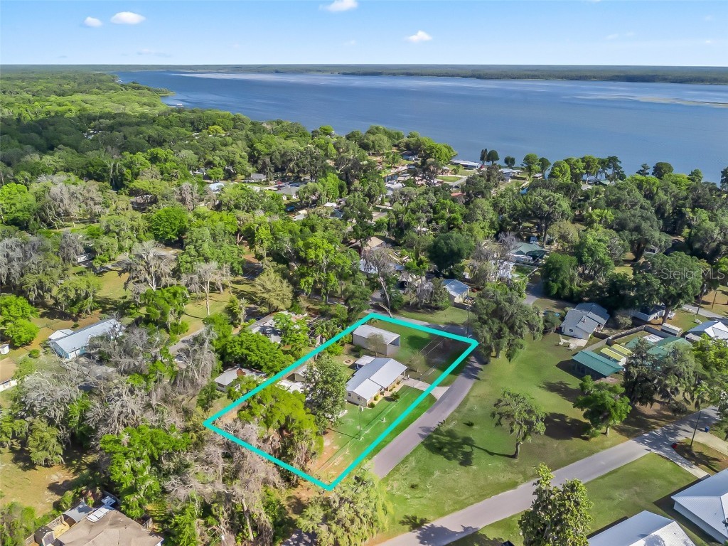 2376 Cr 444 Lake Panasoffkee FL 33538 G5104453 image3