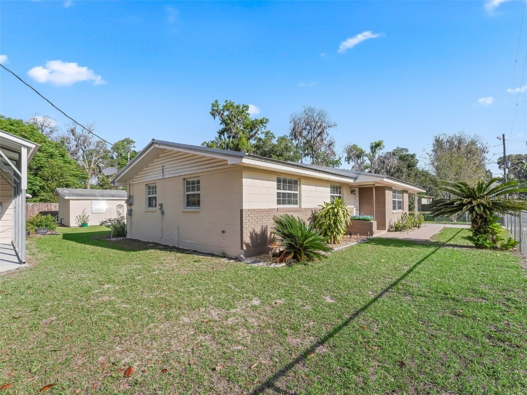 2376 Cr 444 Lake Panasoffkee FL 33538 G5104453 image6