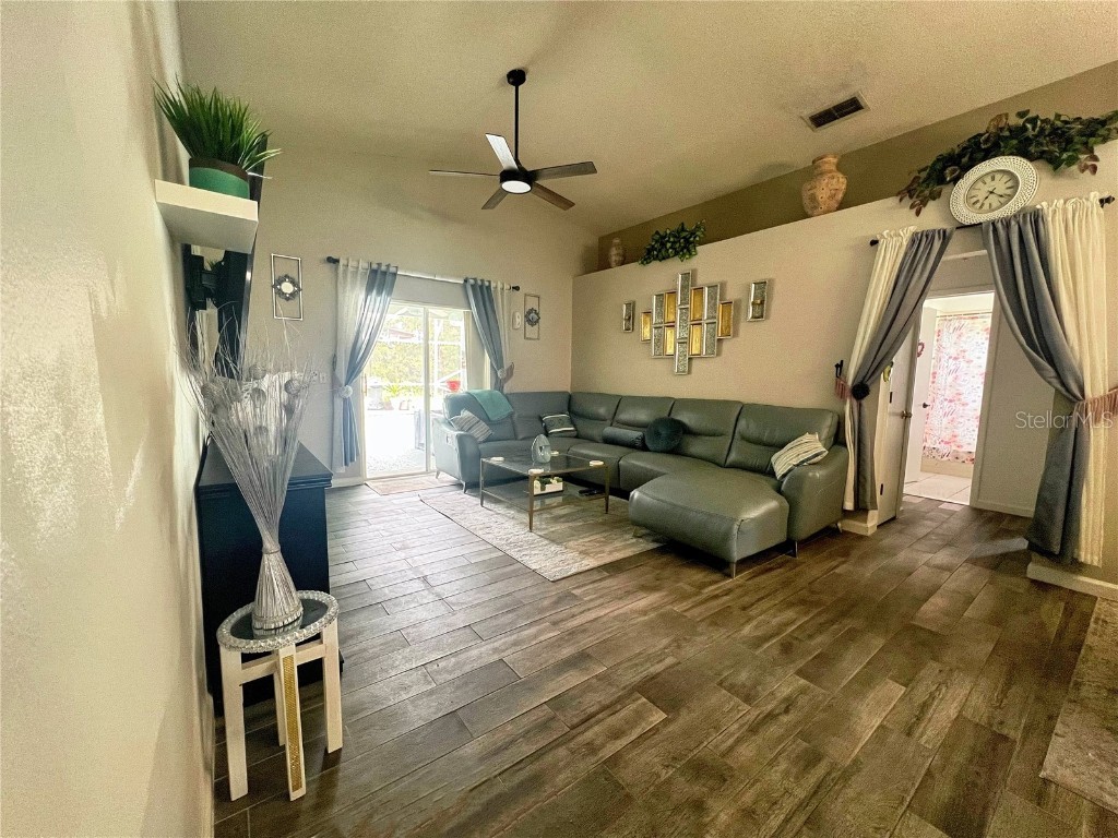 2376 Flamingo Lakes Drive Kissimmee FL 34743 O6308894 image10