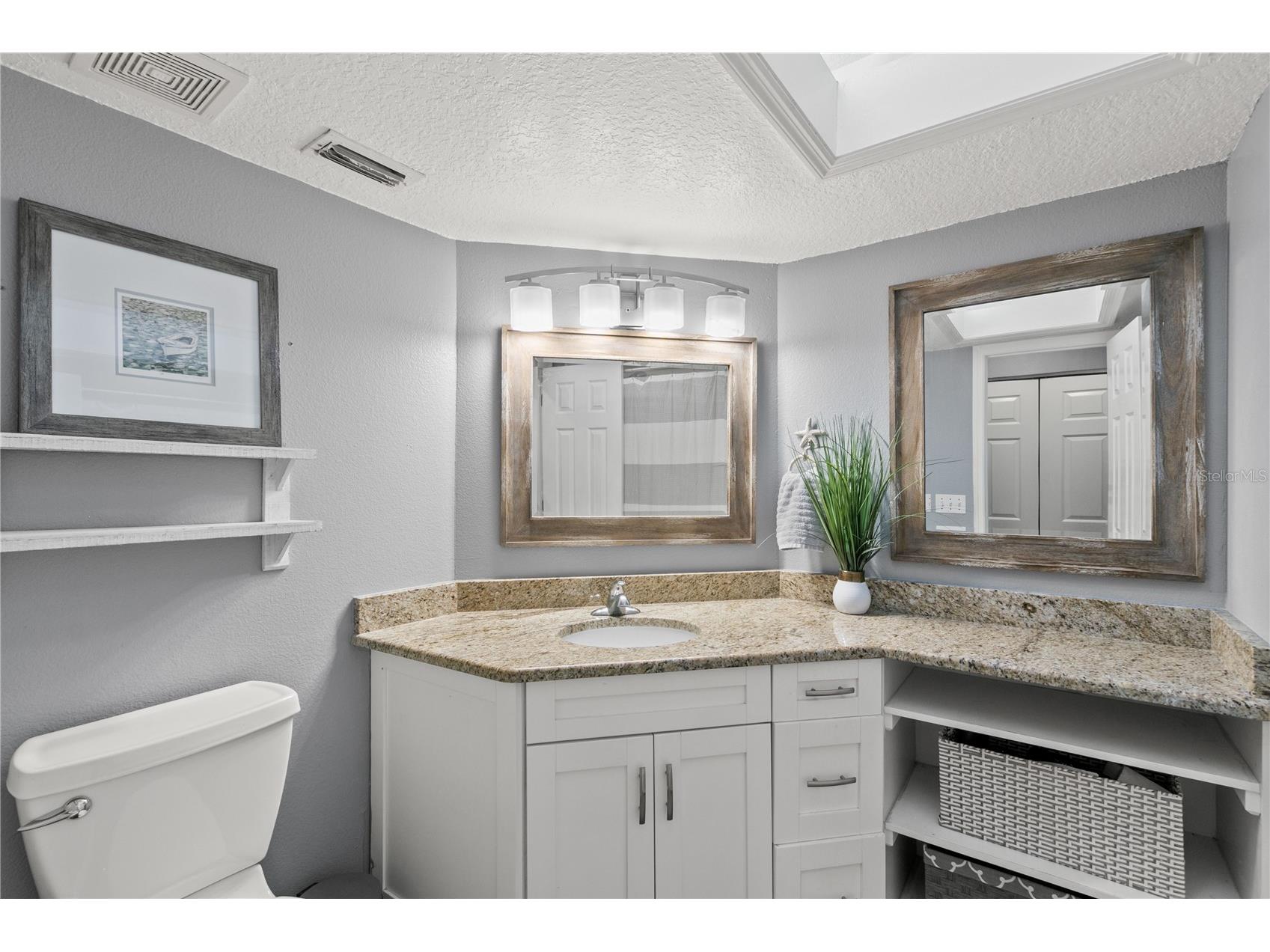 2376 Hanover Drive Dunedin FL 34698 TB8527945 image17