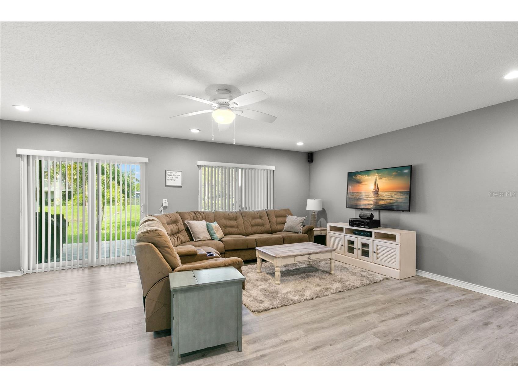 2376 Hanover Drive Dunedin FL 34698 TB8527945 image3