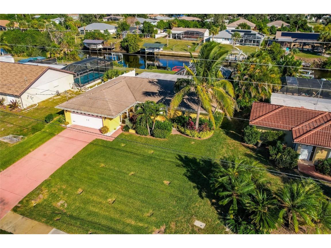 2376 Pellam Boulevard Port Charlotte FL 33948 C7484788 image1