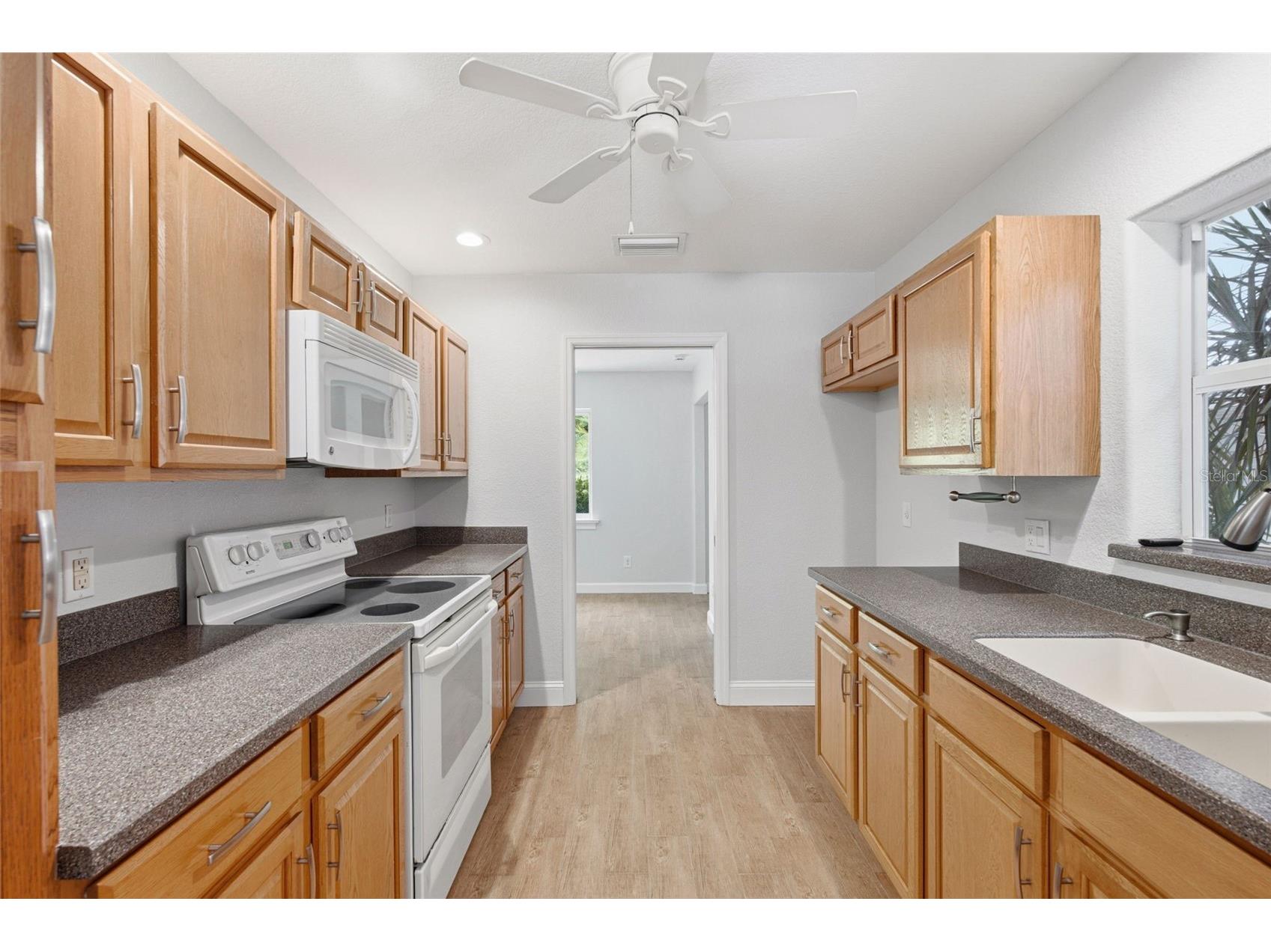 2376 Staver Street Port Charlotte FL 33980 C7528058 image57