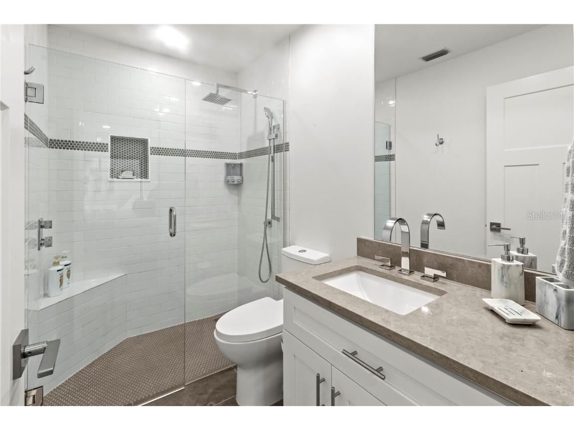 2377 Harbour Oaks Drive Longboat Key FL 34228 TB8412756 image39