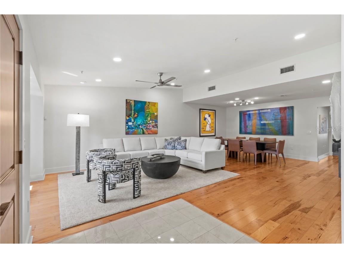 2377 Harbour Oaks Drive Longboat Key FL 34228 TB8412756 image5