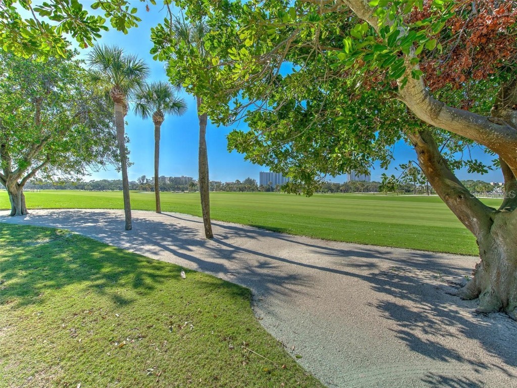 2377 Harbour Oaks Drive Longboat Key FL 34228 TB8412756 image52