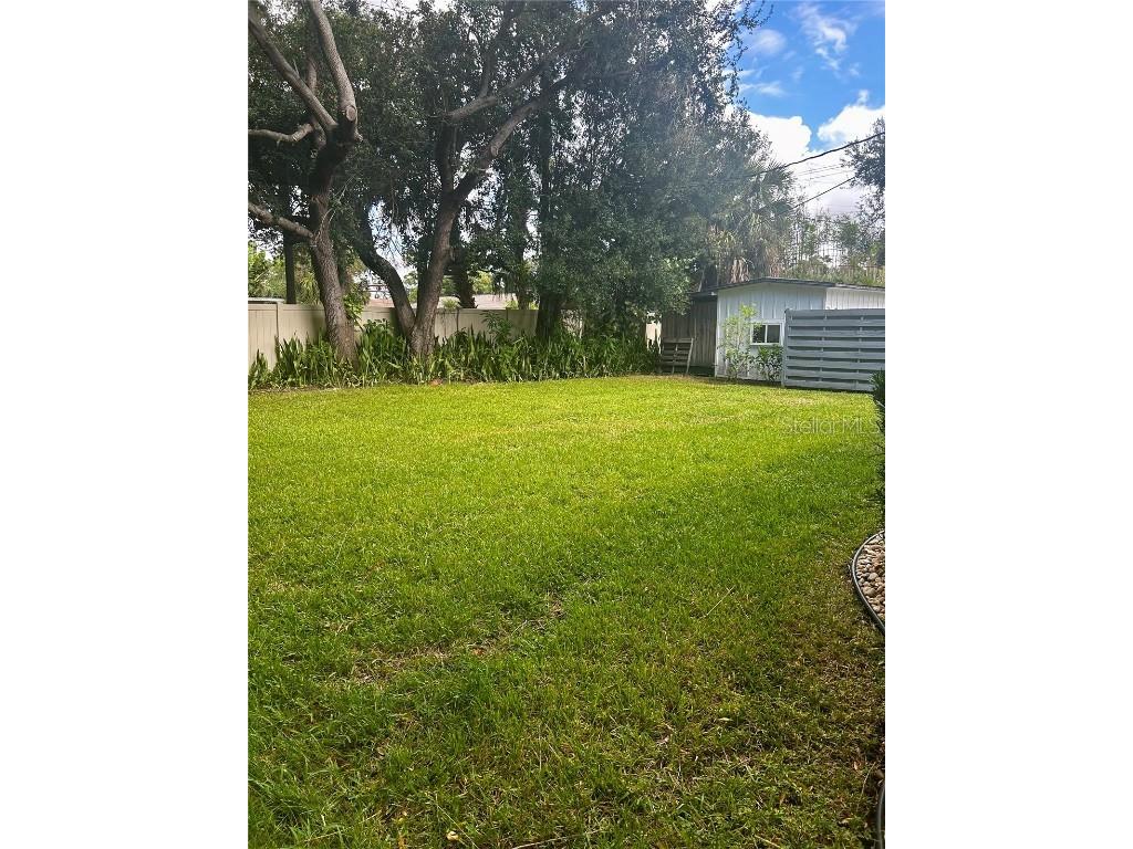 2377 Main Street Sarasota FL 34237 A4670564 image12