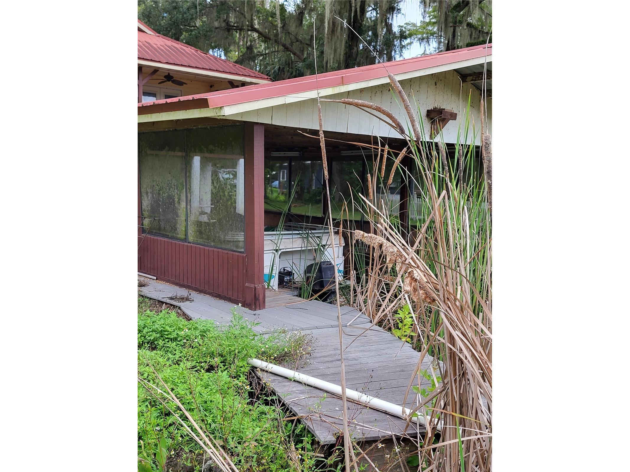 2377 NW 34th Place Lake Panasoffkee FL 33538 - OUTLET RIVER TB8459963 image22