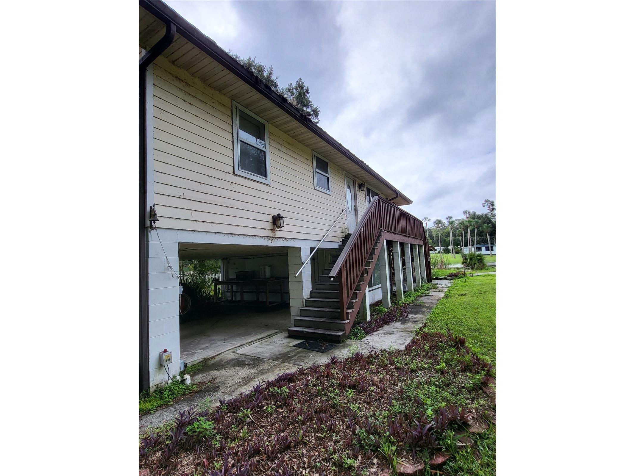 2377 NW 34th Place Lake Panasoffkee FL 33538 - OUTLET RIVER TB8459963 image30