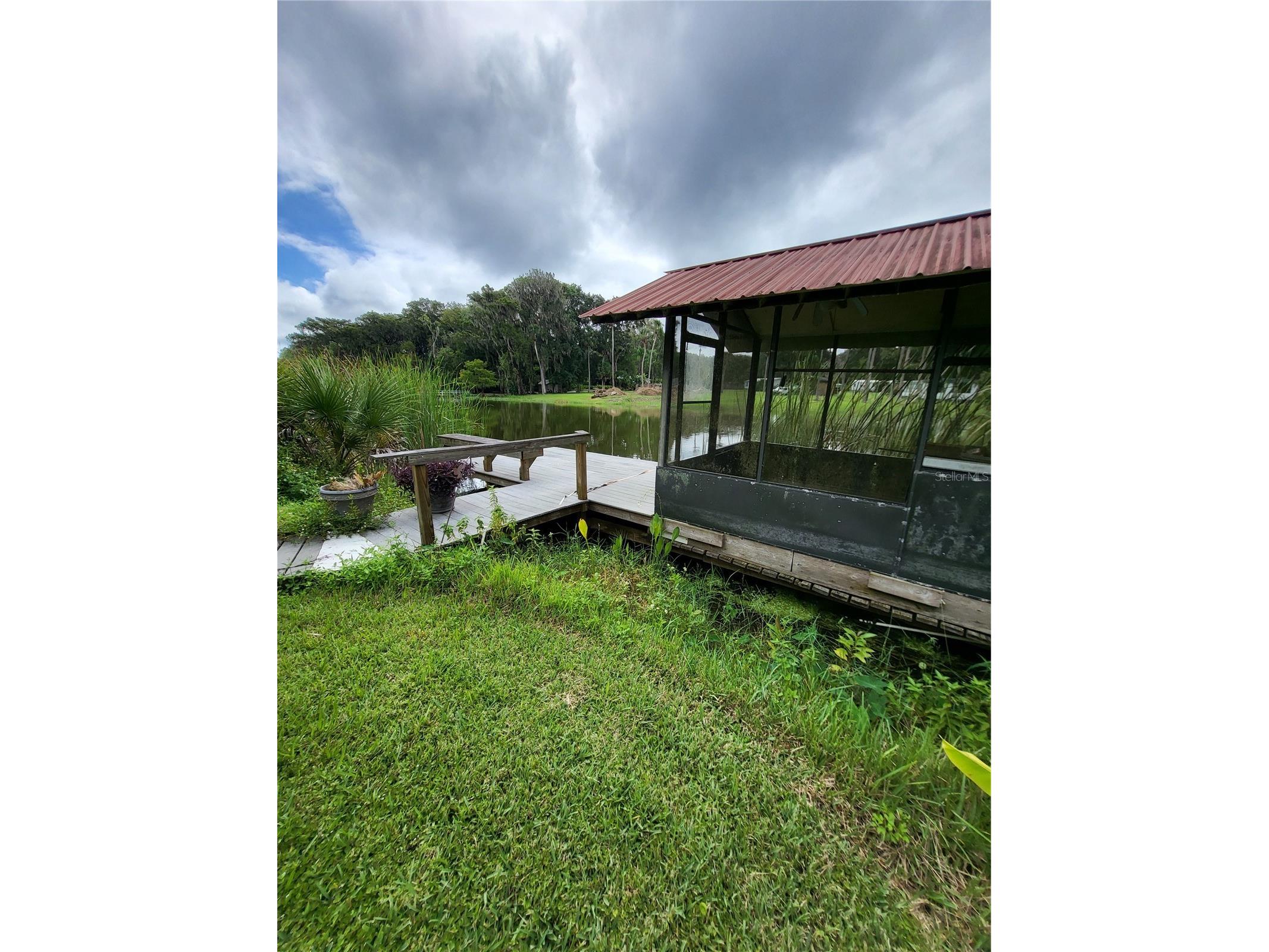 2377 NW 34th Place Lake Panasoffkee FL 33538 - OUTLET RIVER TB8459963 image5