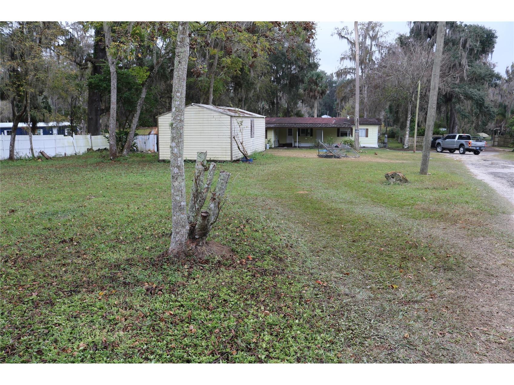 2377 NW 34th Place Lake Panasoffkee FL 33538 - OUTLET RIVER TB8459963 image54
