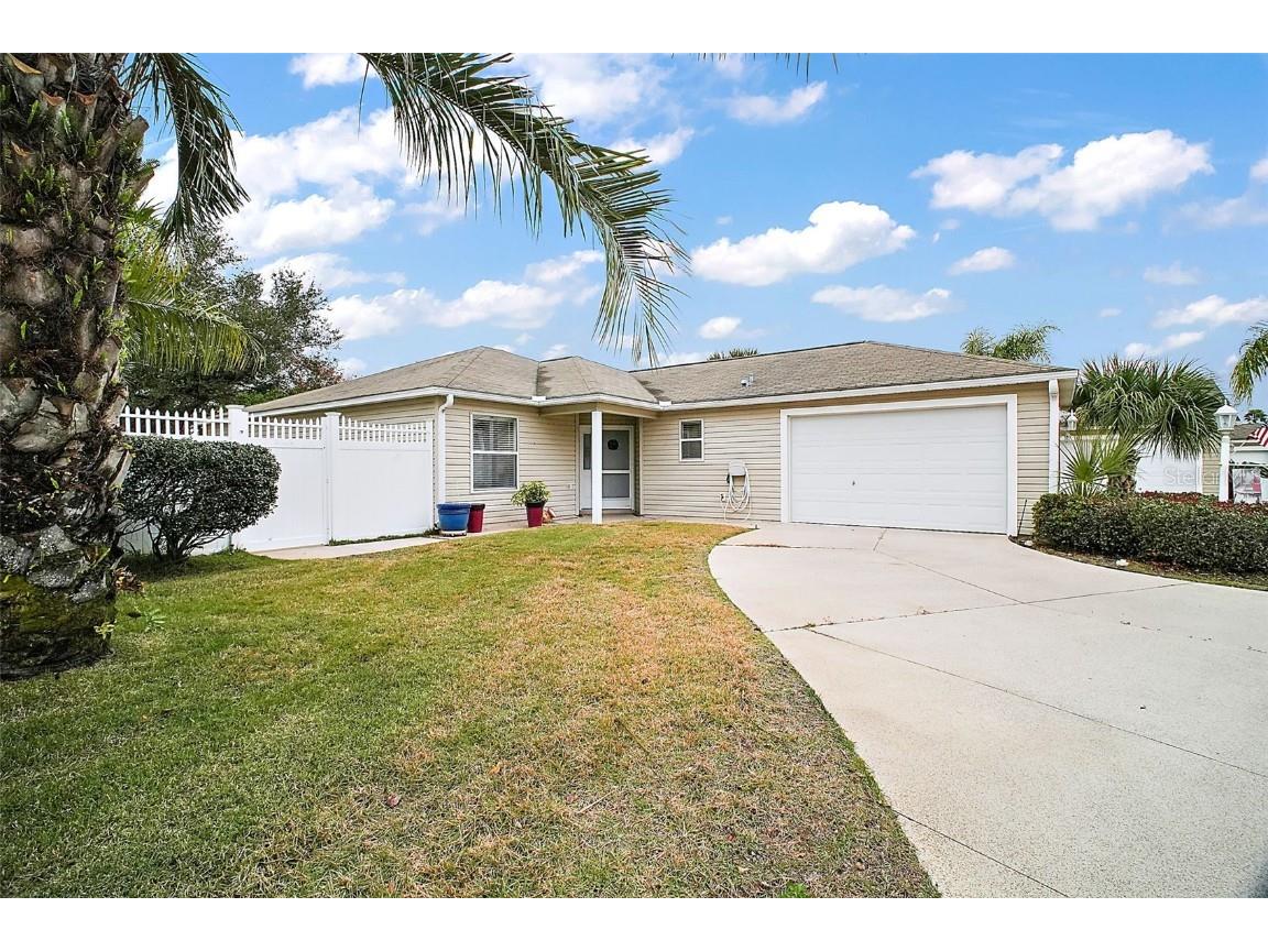 2378 Ridgeway Court The Villages FL 32162 A4640189 image1