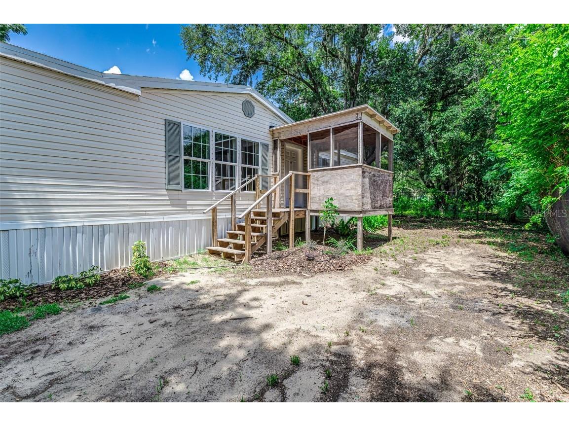 2379 Griffin Road Bartow FL 33830 L4946056 image1