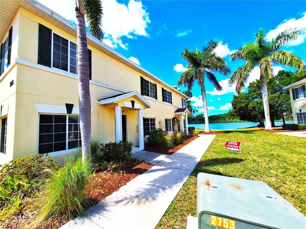 238 Cape Harbour Loop #107 Bradenton FL 34212 U8235880 image1