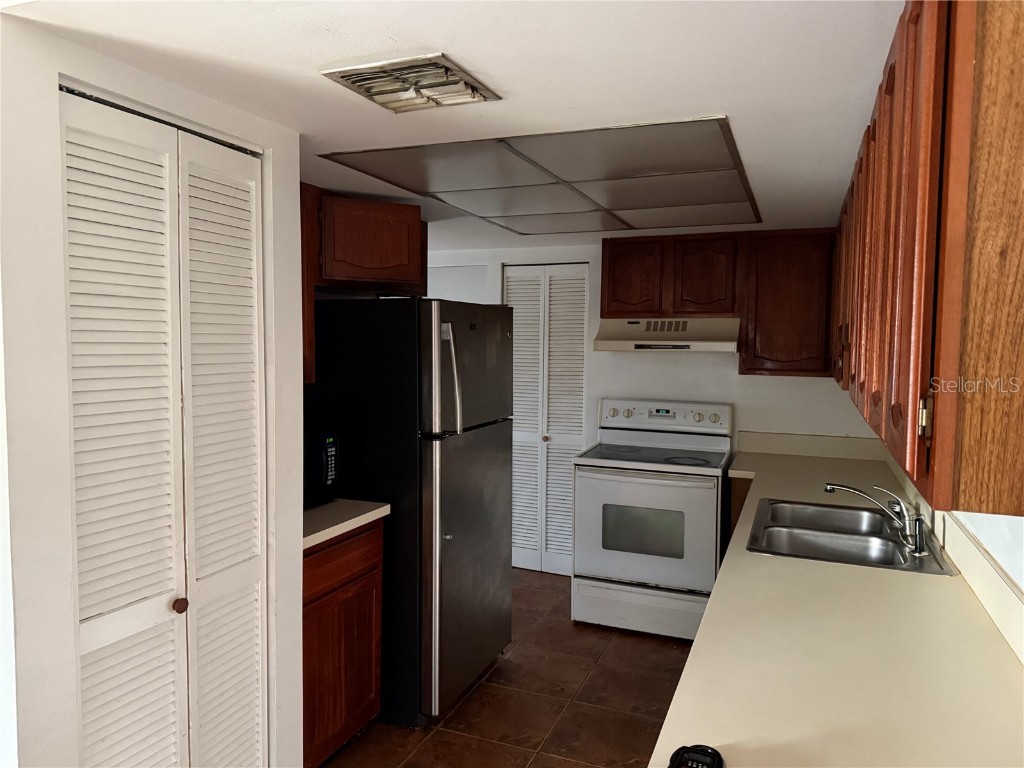 238 Chandler Street #101 Cape Canaveral FL 32920 O6352300 image4