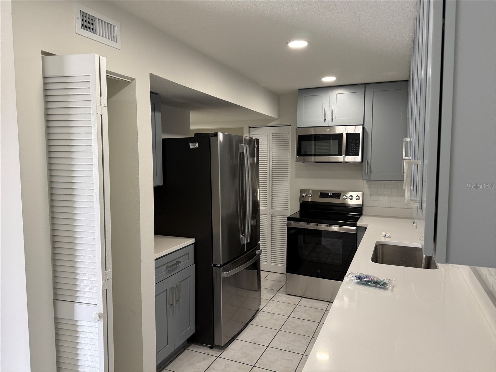 238 Chandler Street #203 Cape Canaveral FL 32920 O6412431 image3
